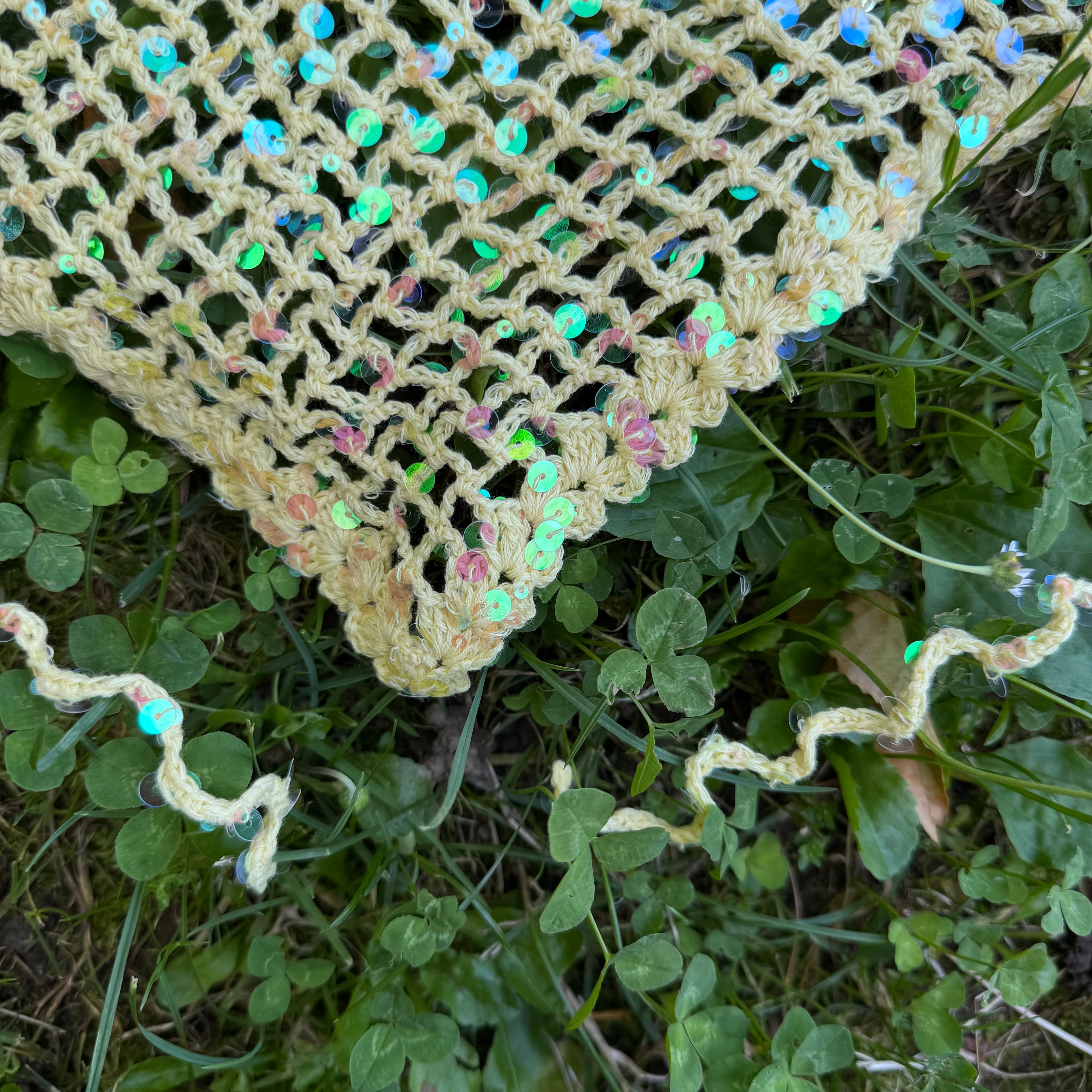 Crochet triangle headscarf with glitters| bandana