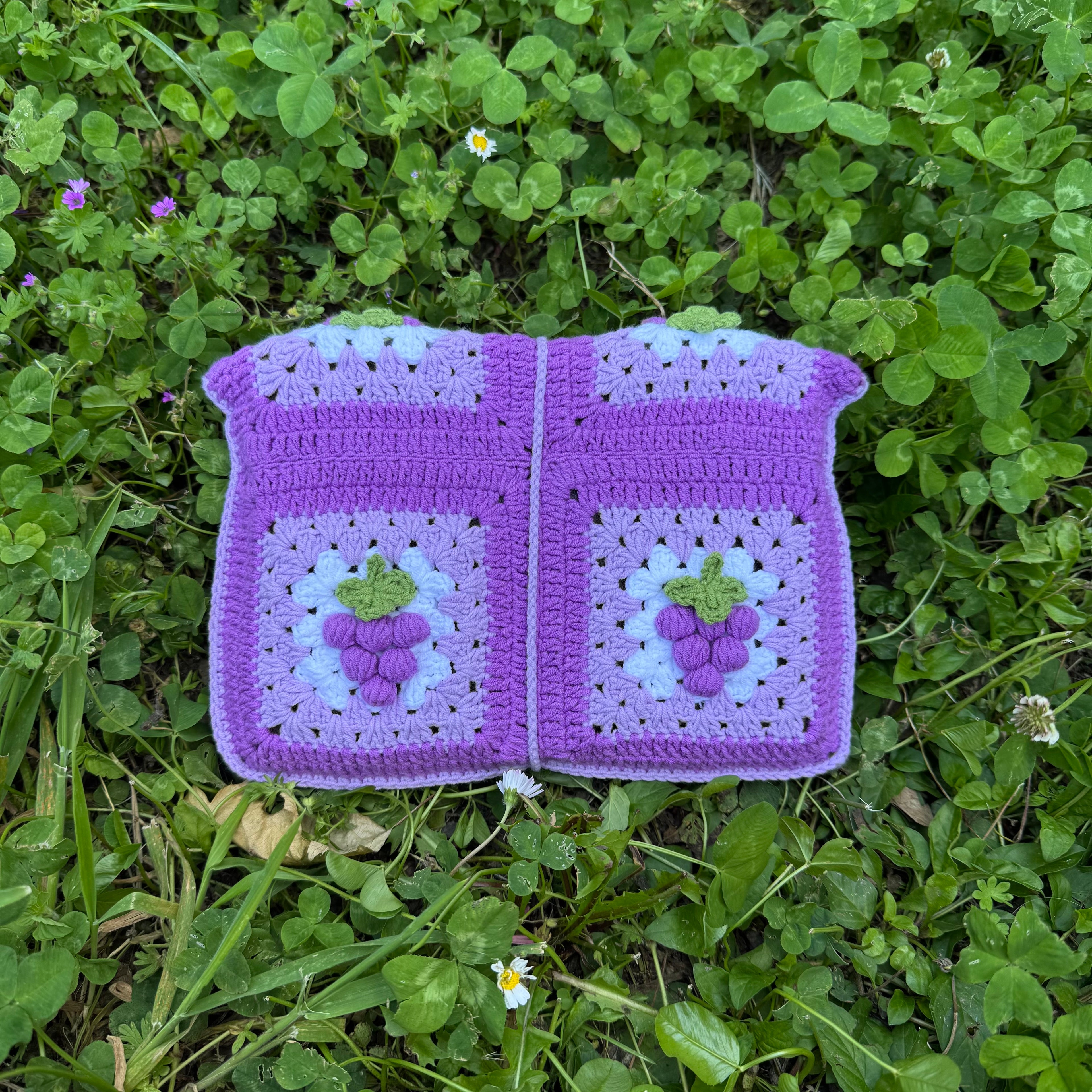 Crochet book pouch| Grape pattern