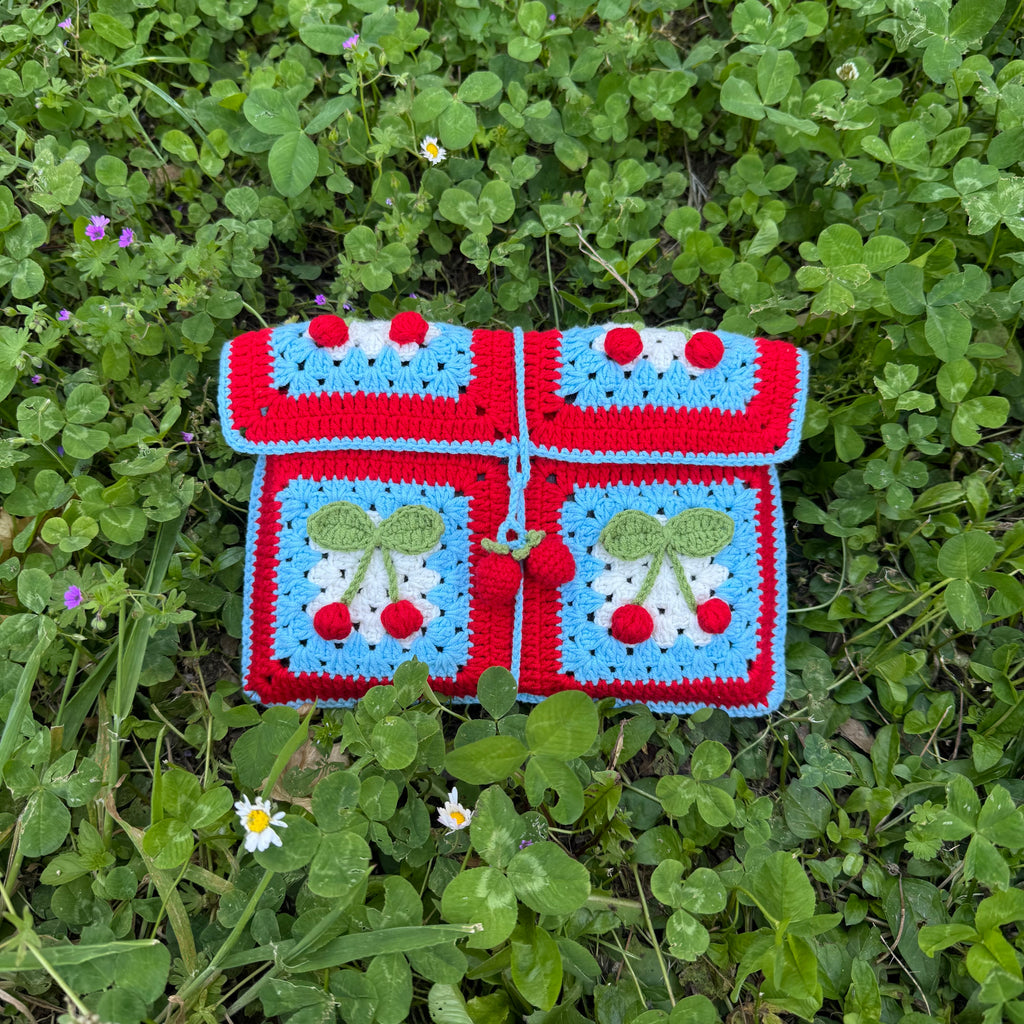 Crochet book pouch| Cherry pattern