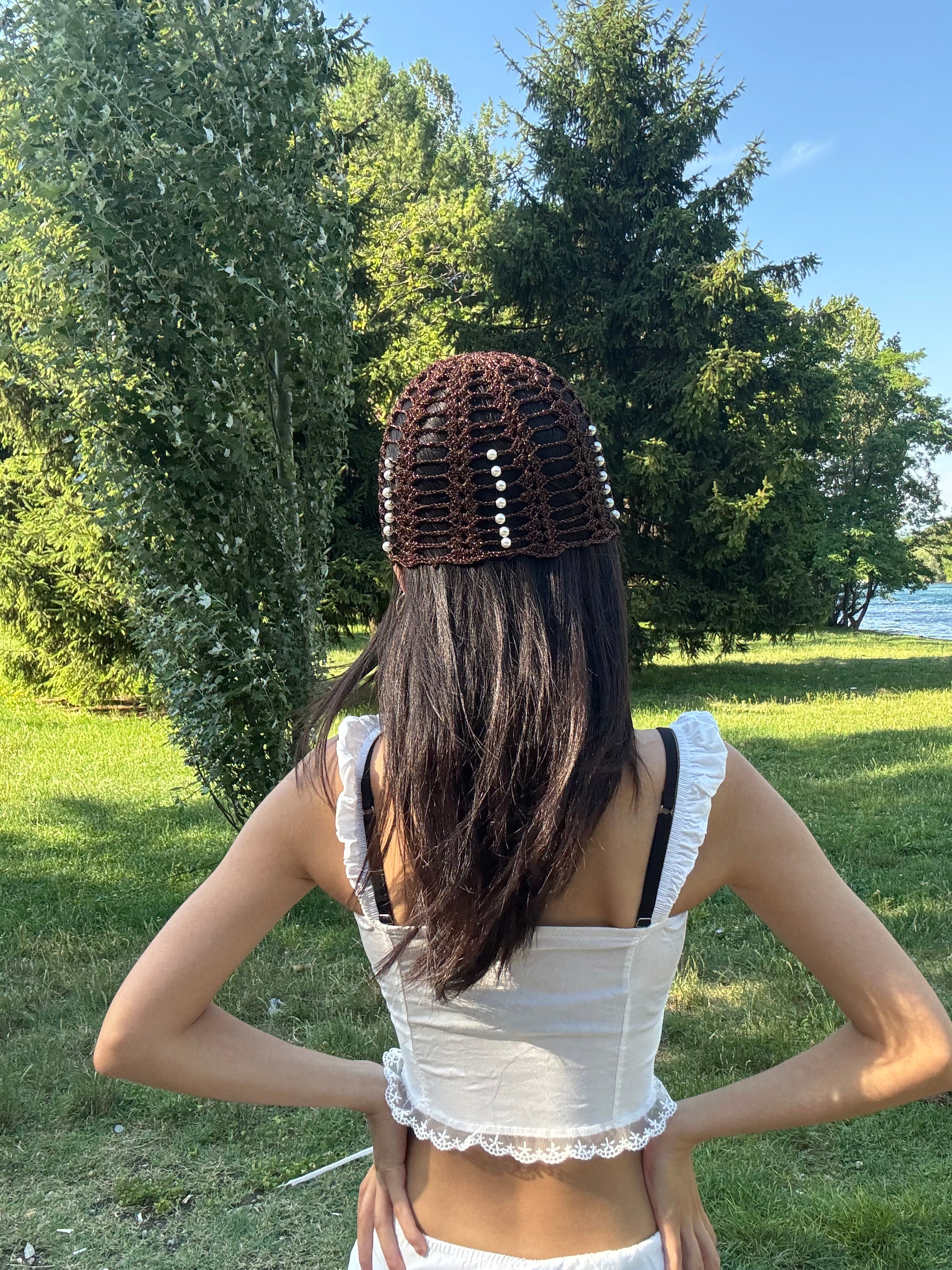 Crochet floral mesh hat with pearls| shining yarn