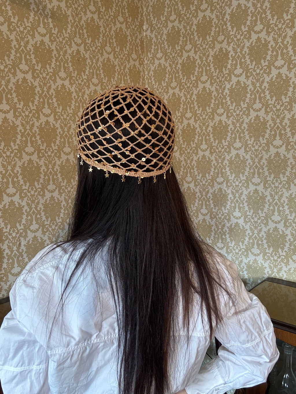 Crochet mesh hat with mini stars