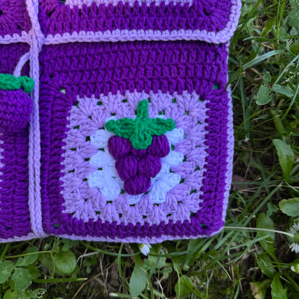 Crochet book pouch| Grape pattern
