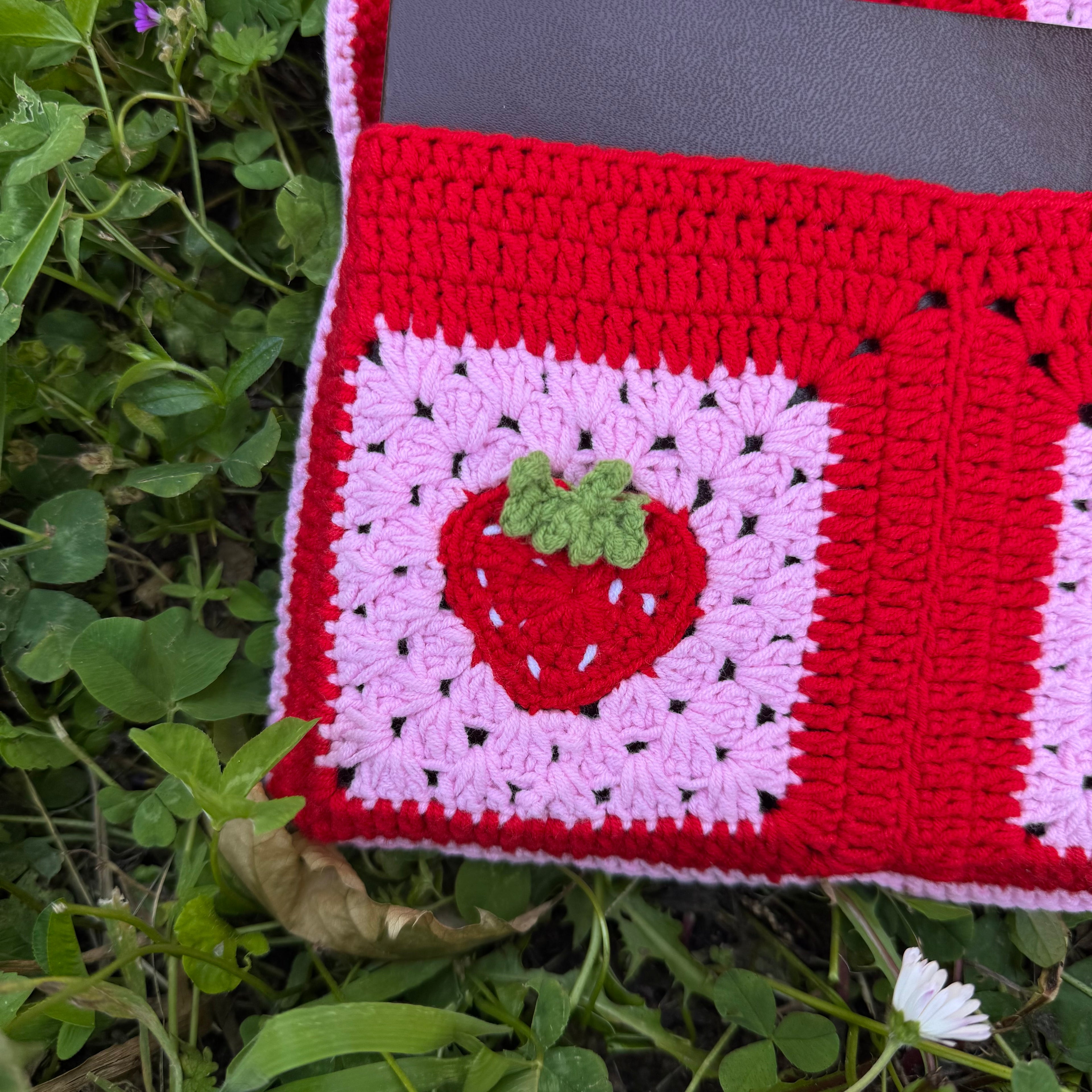 Handmade crochet book pouch| strawberry pattern
