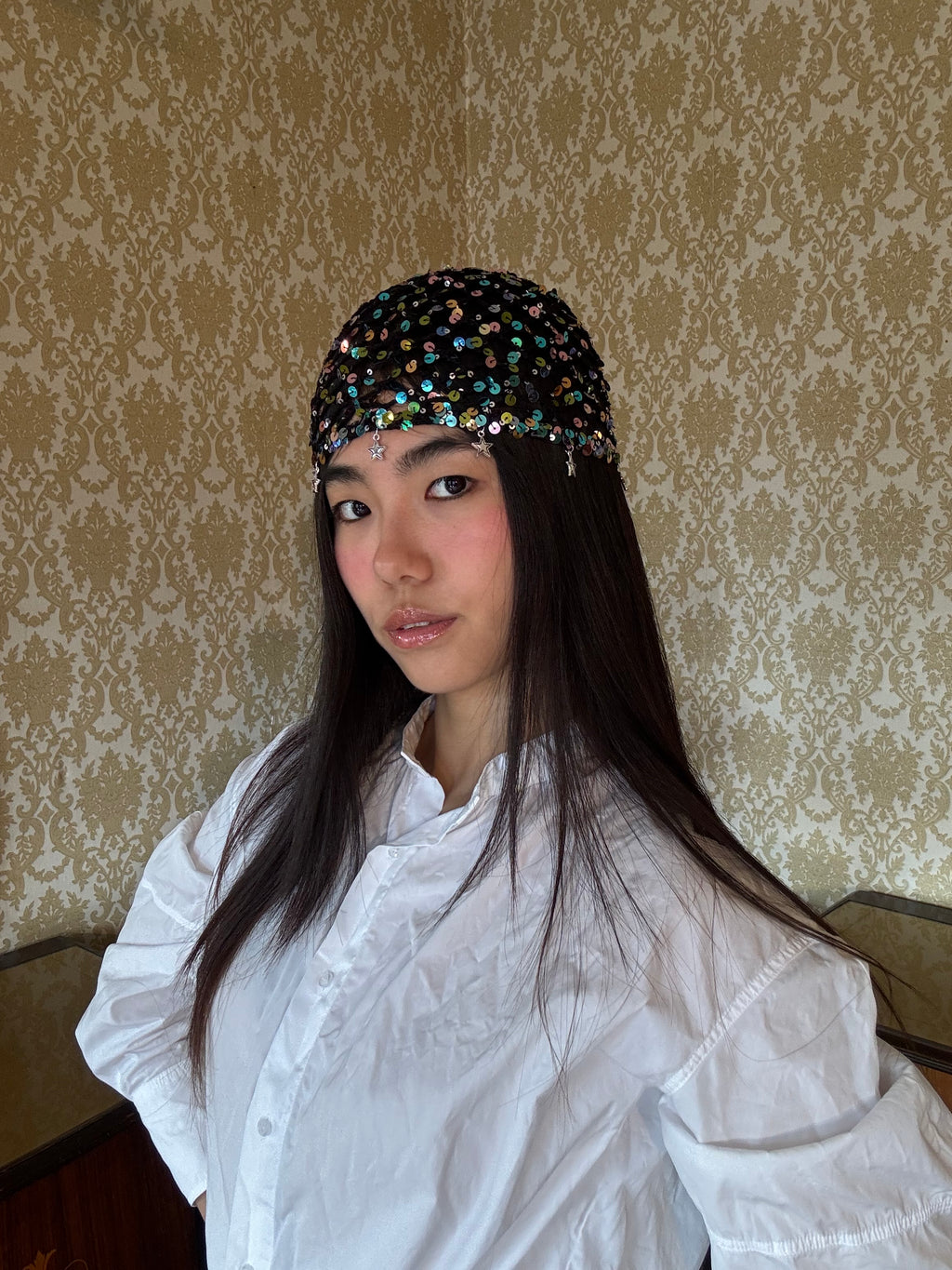 Crochet mesh hat with stars