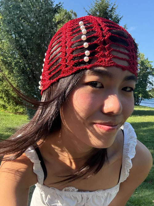 Crochet floral mesh hat with pearls| shining yarn